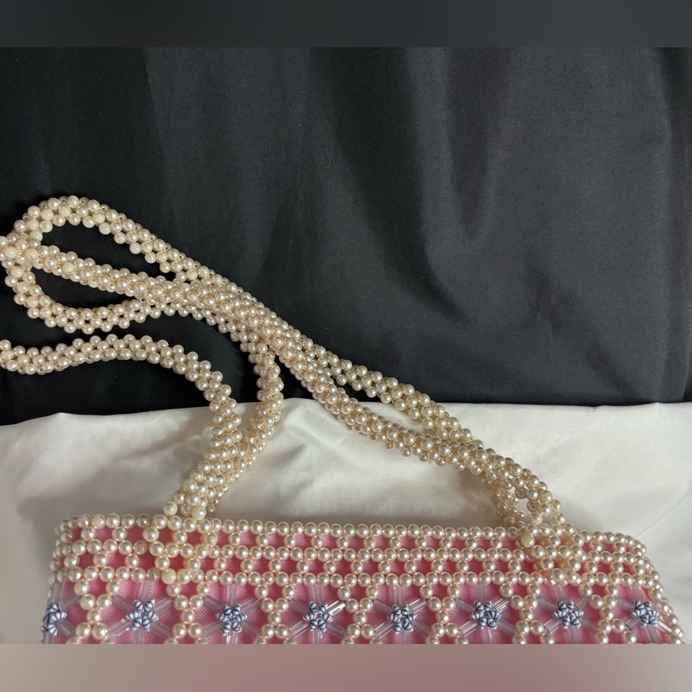 Pinkish pearl beaded ladies bag - Picture 6 of 7